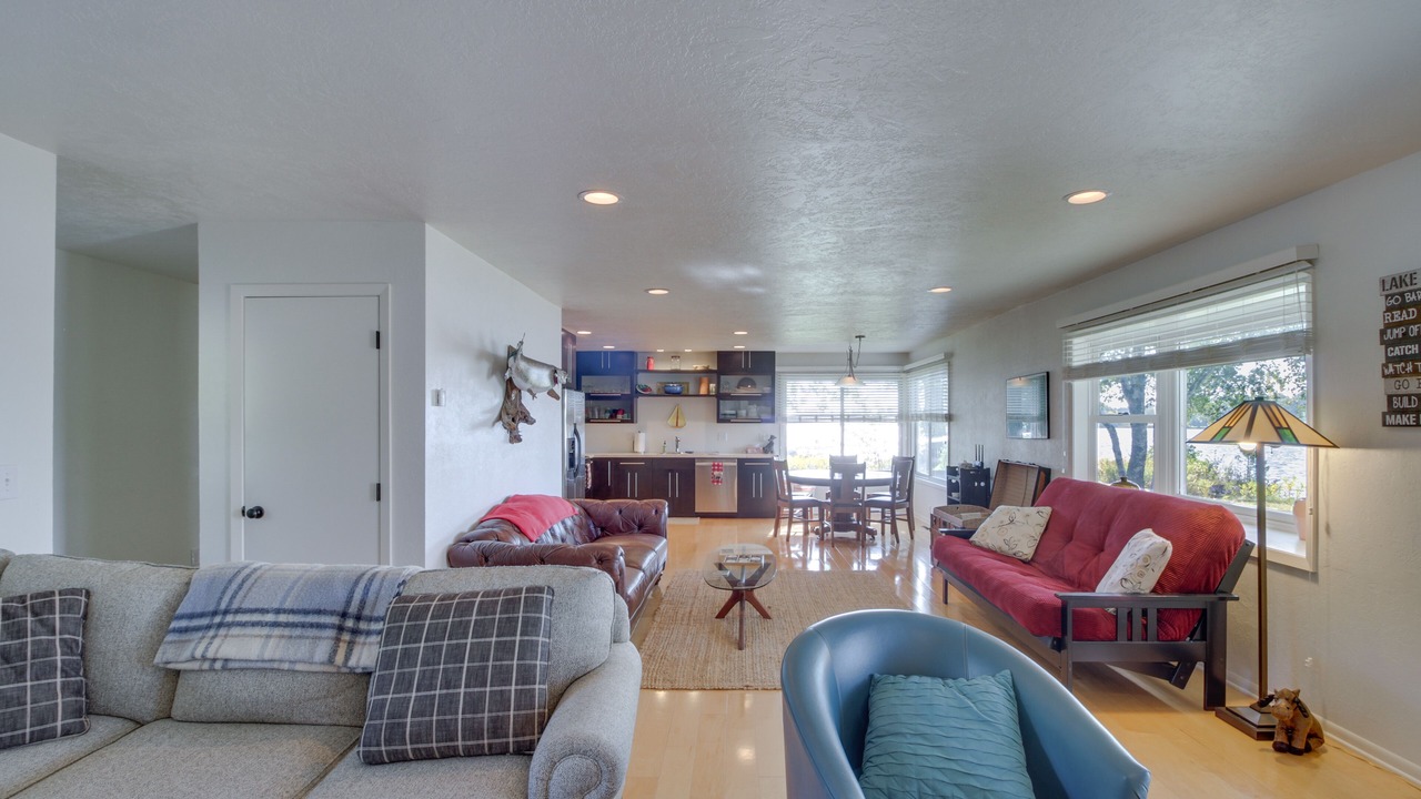 Photo of Livingroom in Walker
