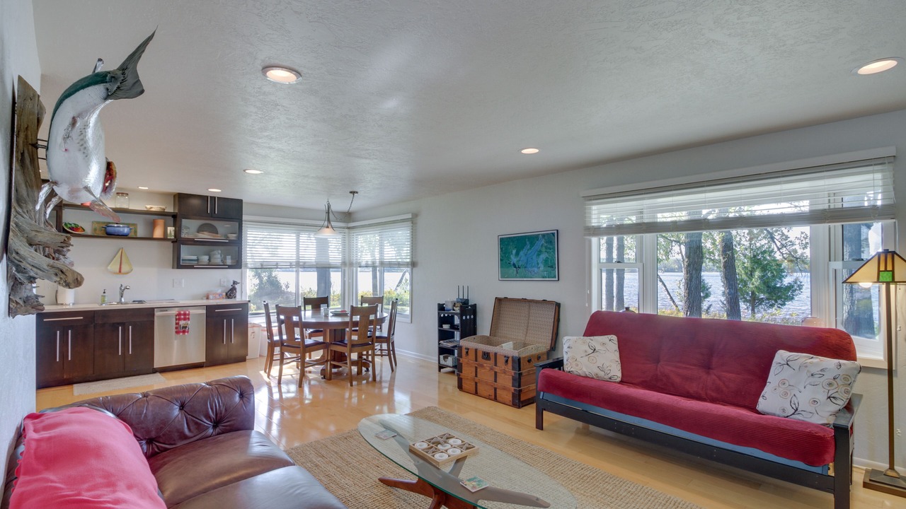 Photo of Livingroom in Walker