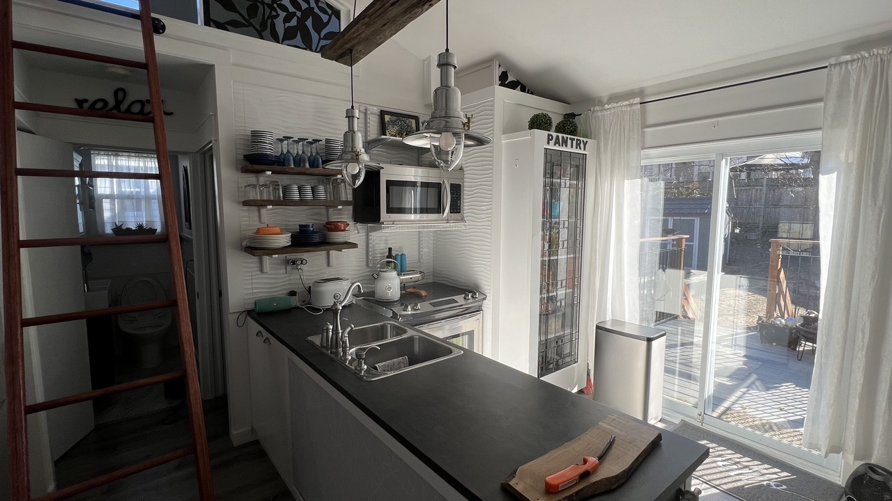Photo of Kitchen in Grand Bend