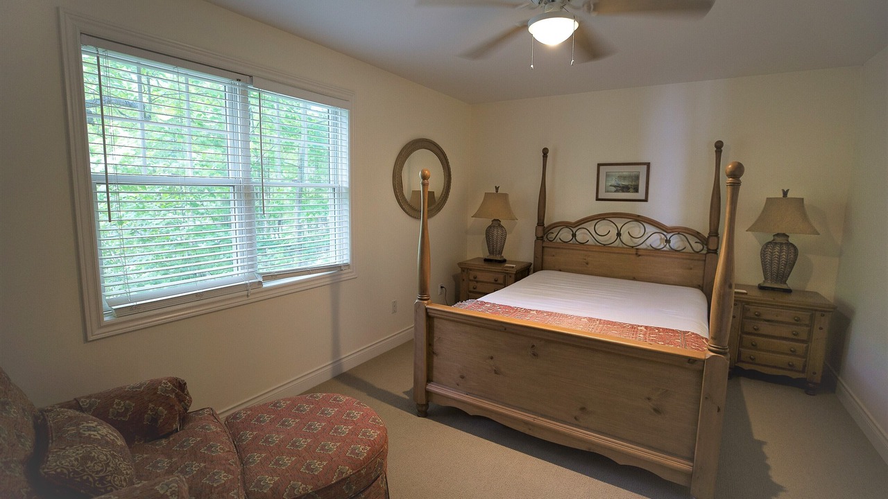 Photo of Bedroom in Bobcaygeon
