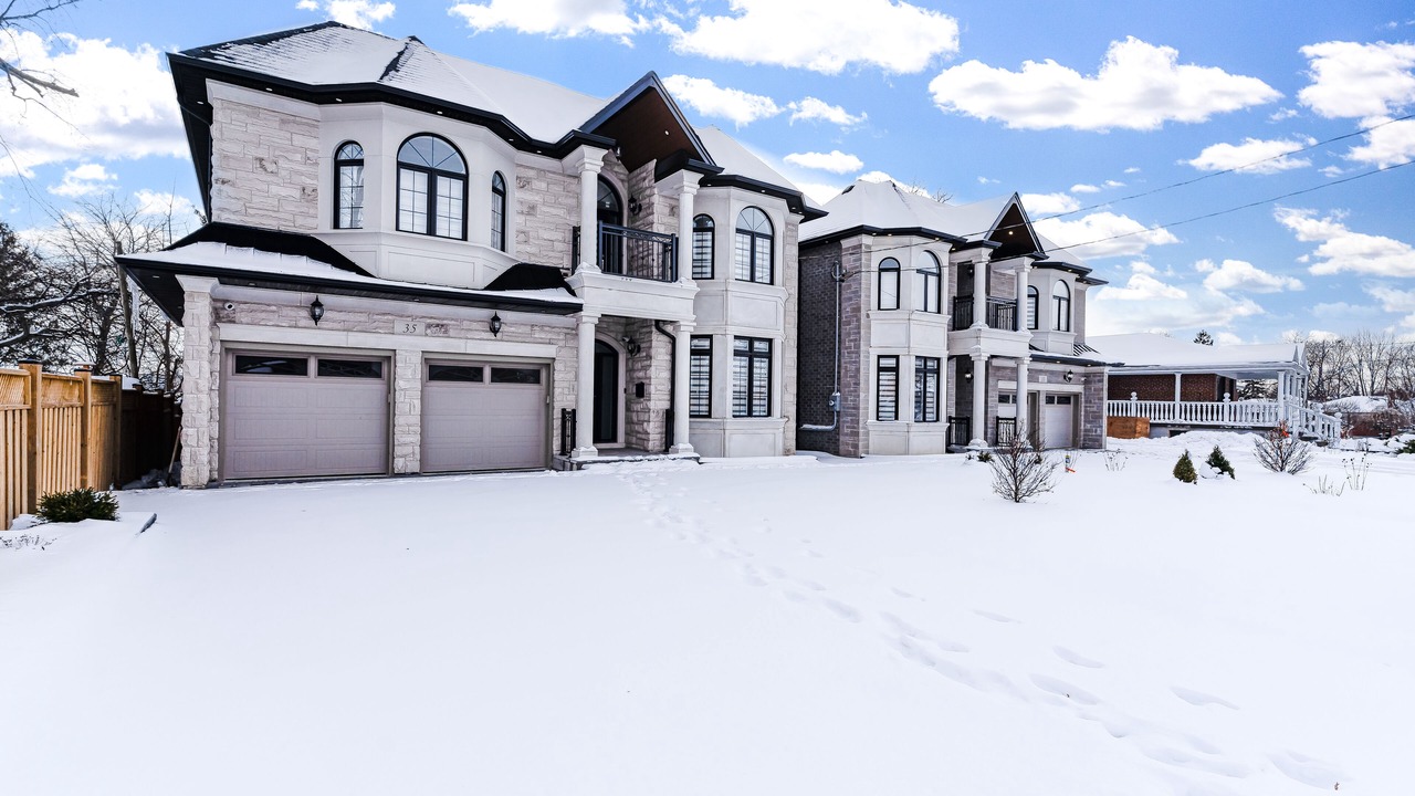 Photo of Outdoor in Bendale