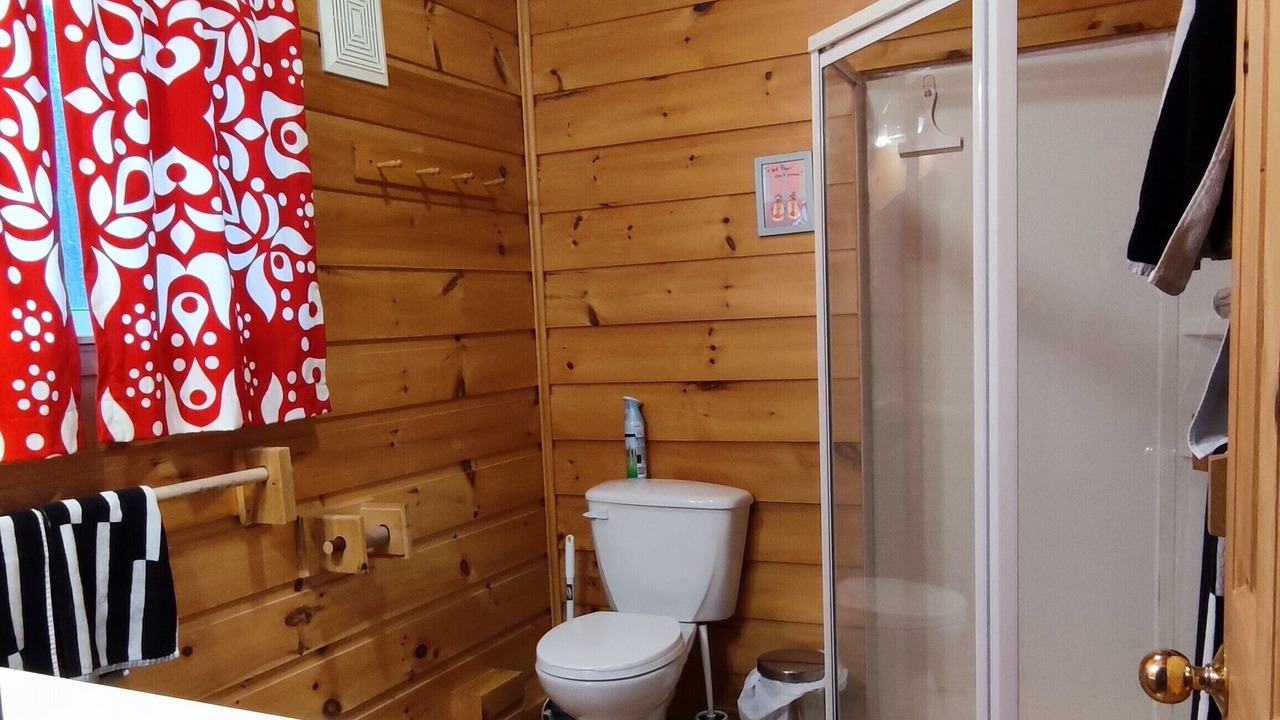 Photo of Bathroom in North Frontenac