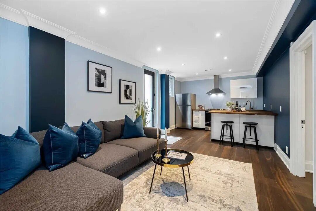 Photo of Livingroom in Pickering