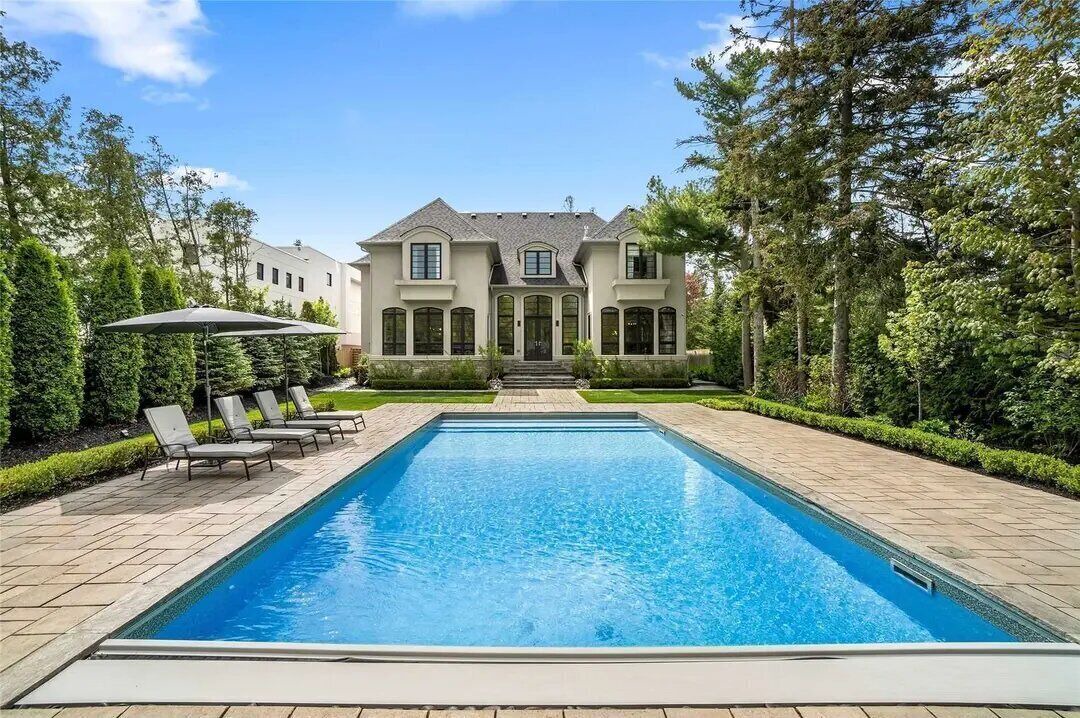 Photo of Outdoor in Pickering