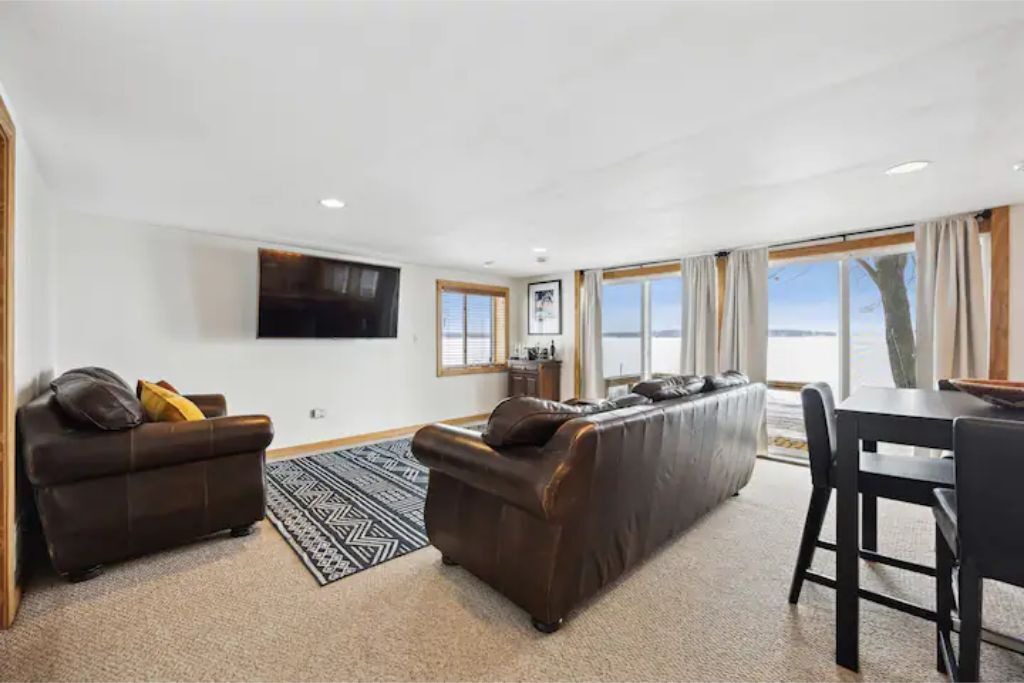 Photo of Livingroom in Onamia