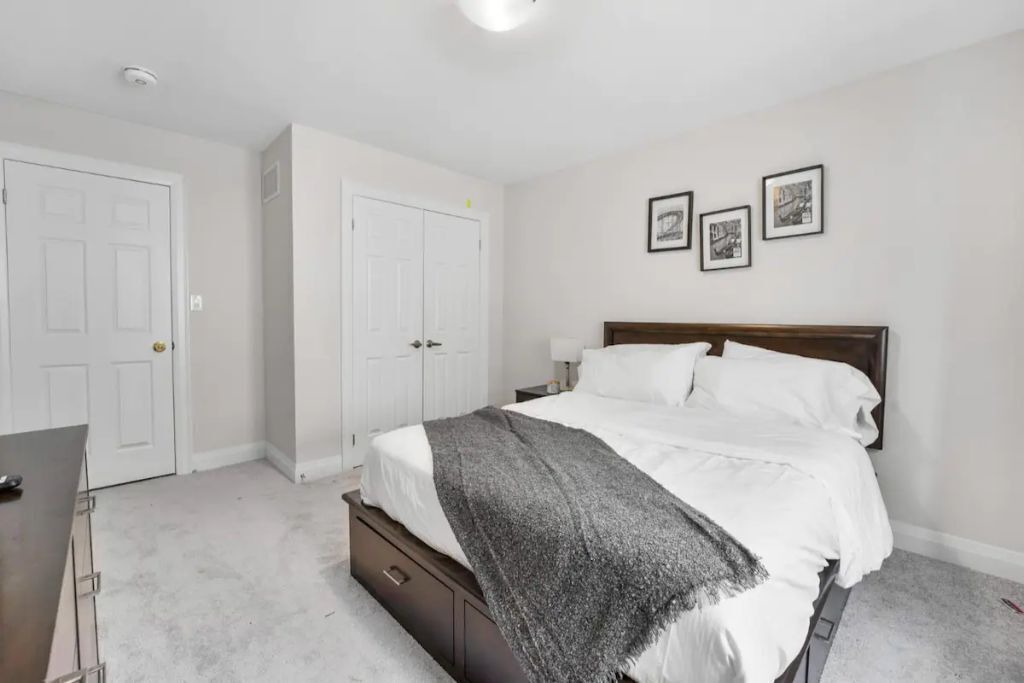 Photo of Bedroom in Bowmanville