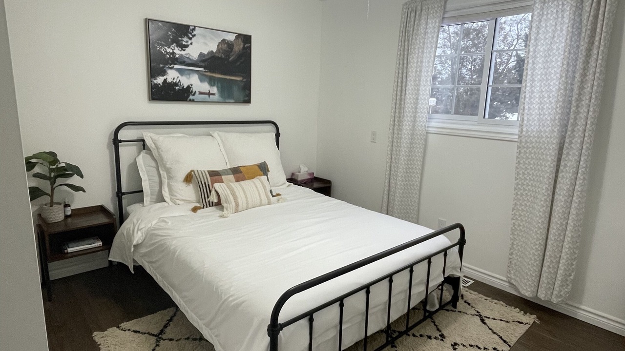 Photo of Bedroom in Port Stanley
