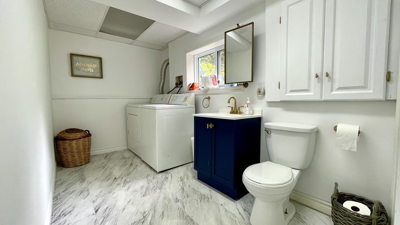 Photo of Bathroom in Port Stanley