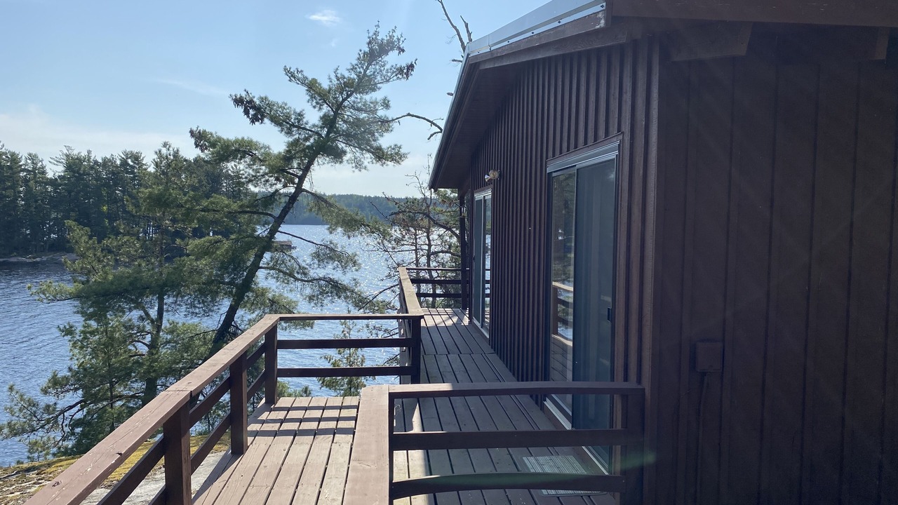 Photo of Patio Balcony in Crane Lake