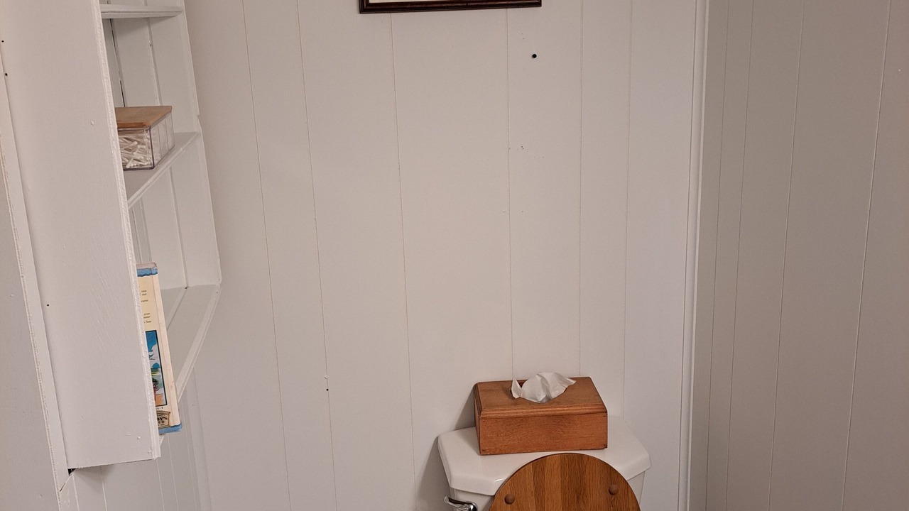 Photo of Bathroom in Algonquin Highlands