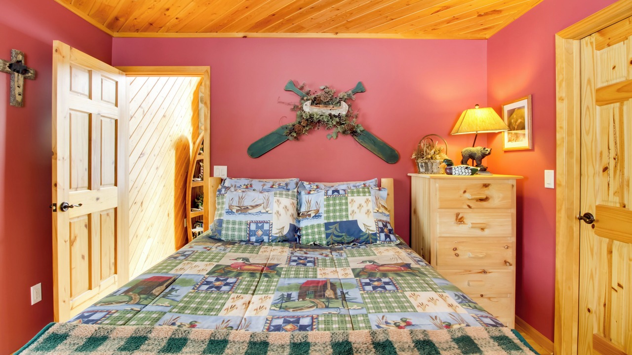 Photo of Bedroom in Waubun