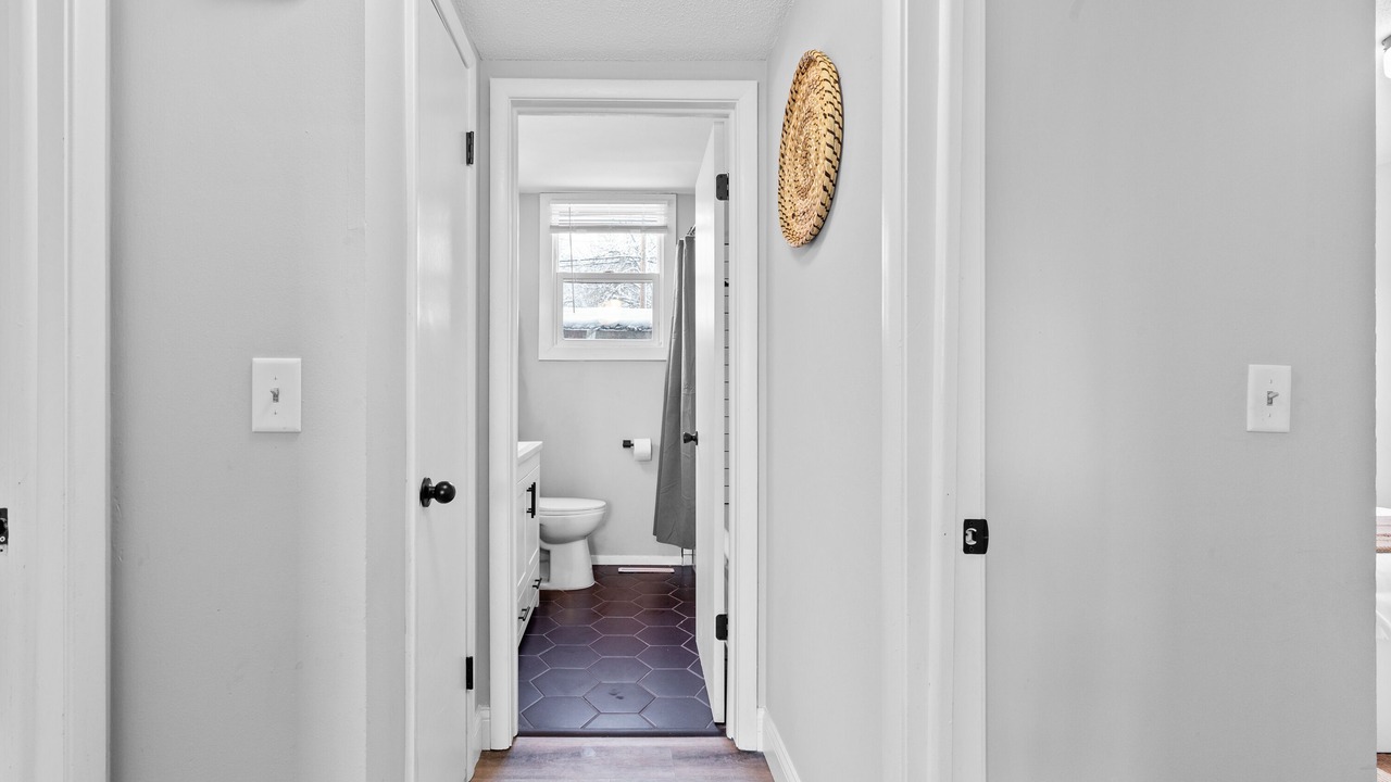 Photo of Bathroom in Crystal