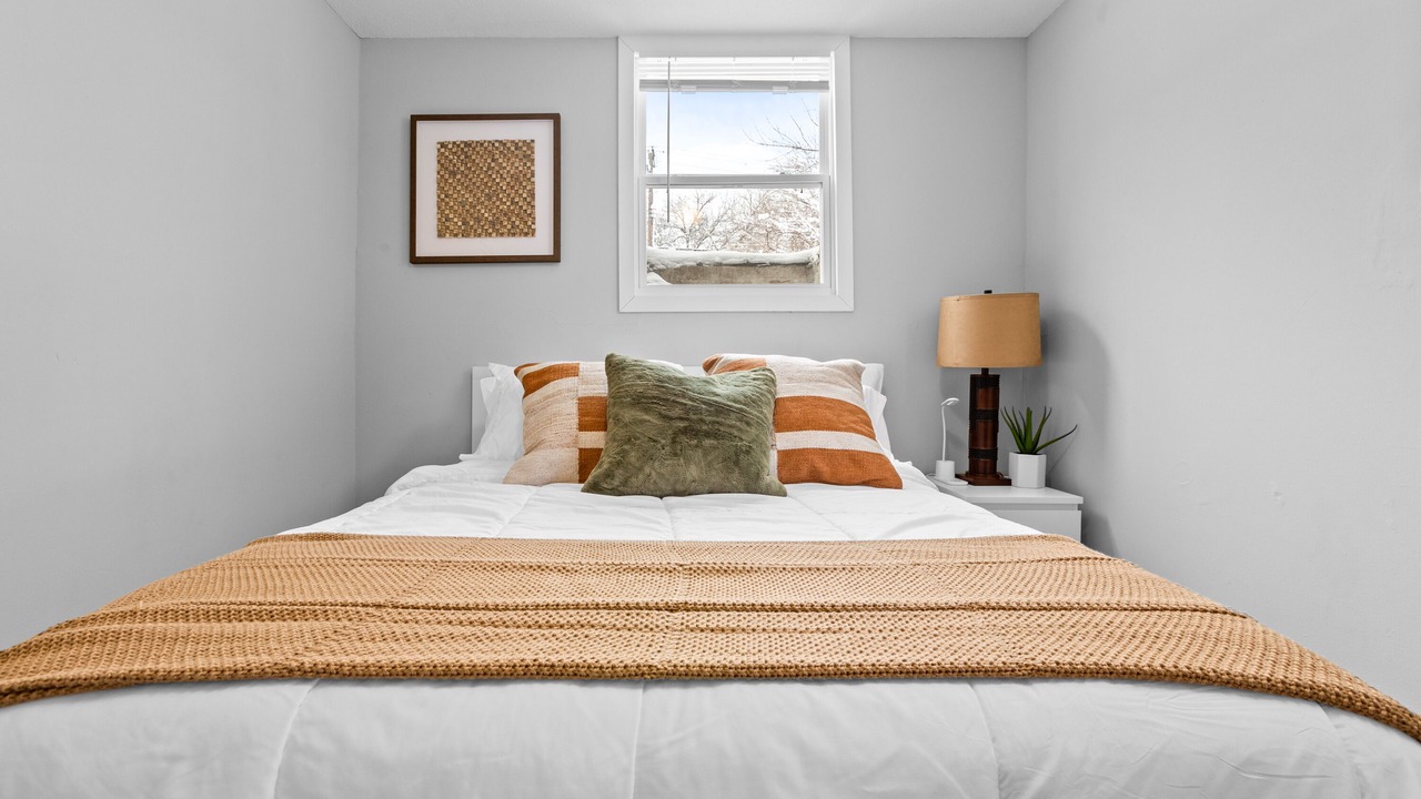 Photo of Bedroom in Crystal