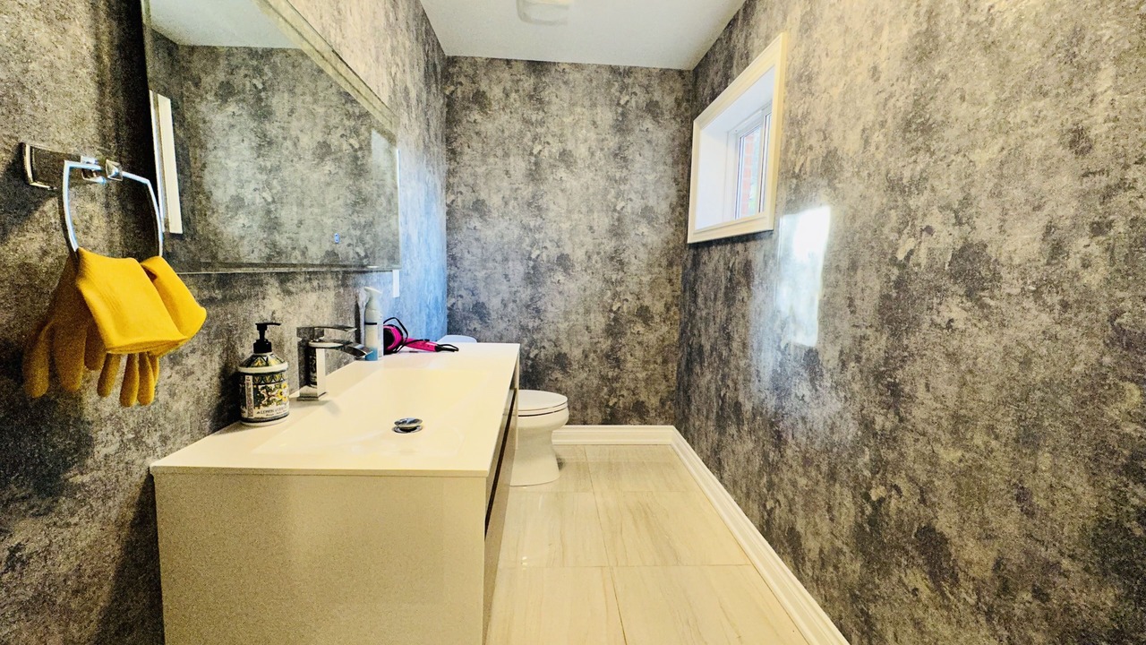 Photo of Bathroom in Bridlewood