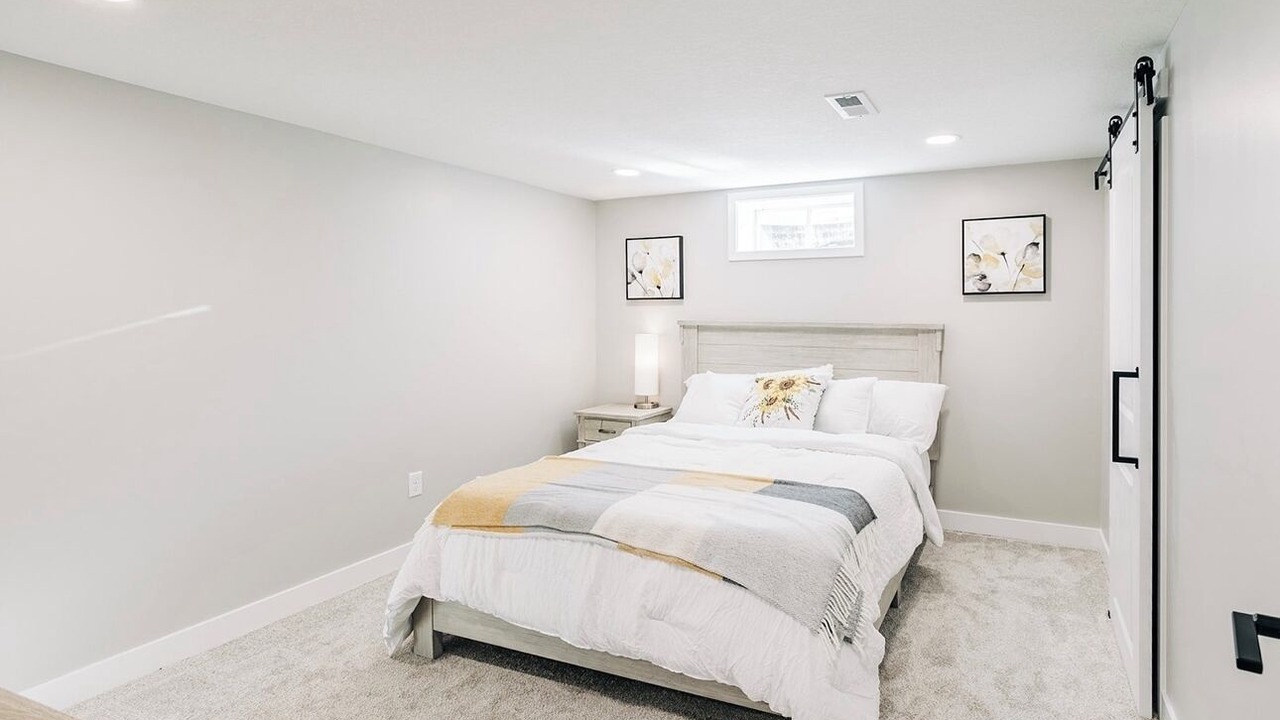 Photo of Bedroom in Cottage Grove