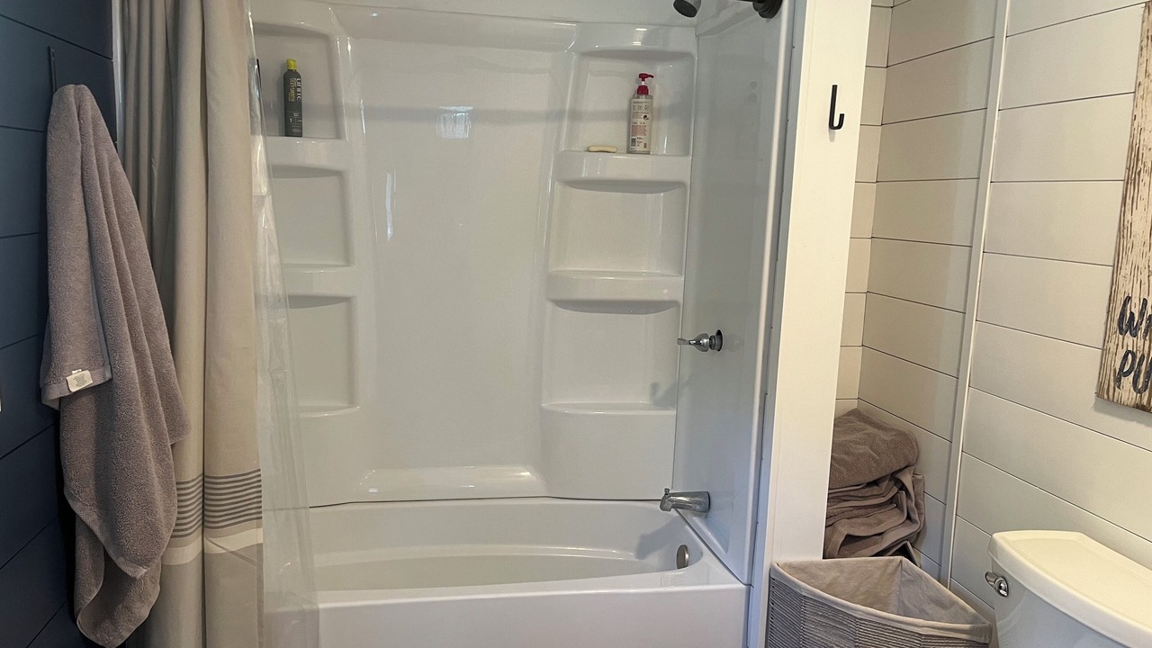Photo of Bathroom in Prior