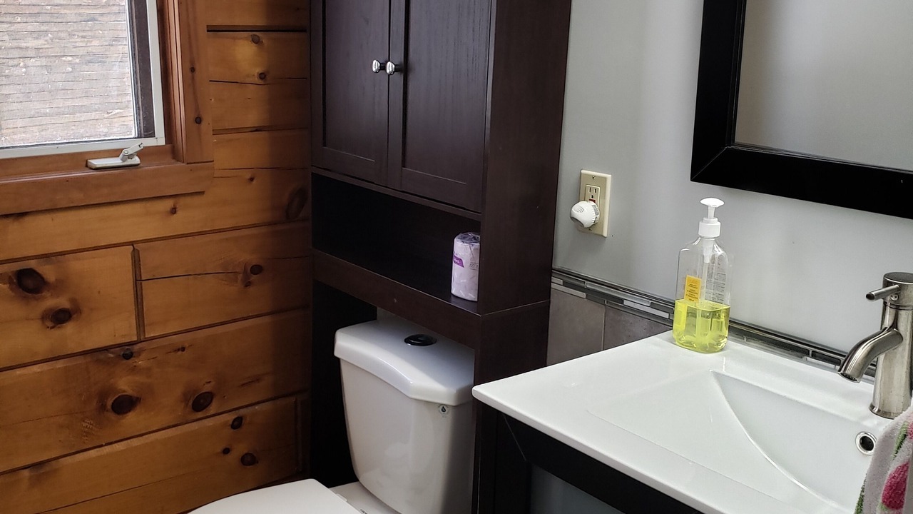 Photo of Bathroom in Faraday