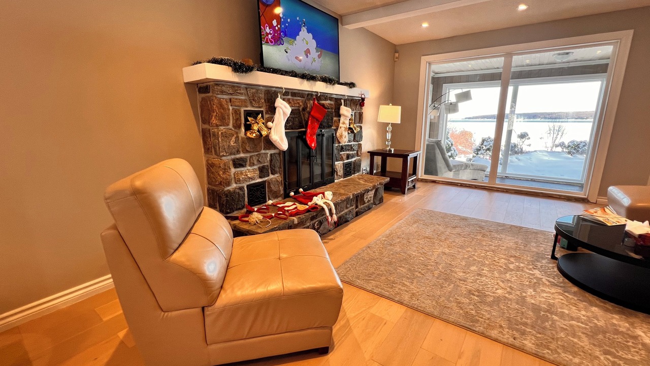 Photo of Livingroom in Tiny