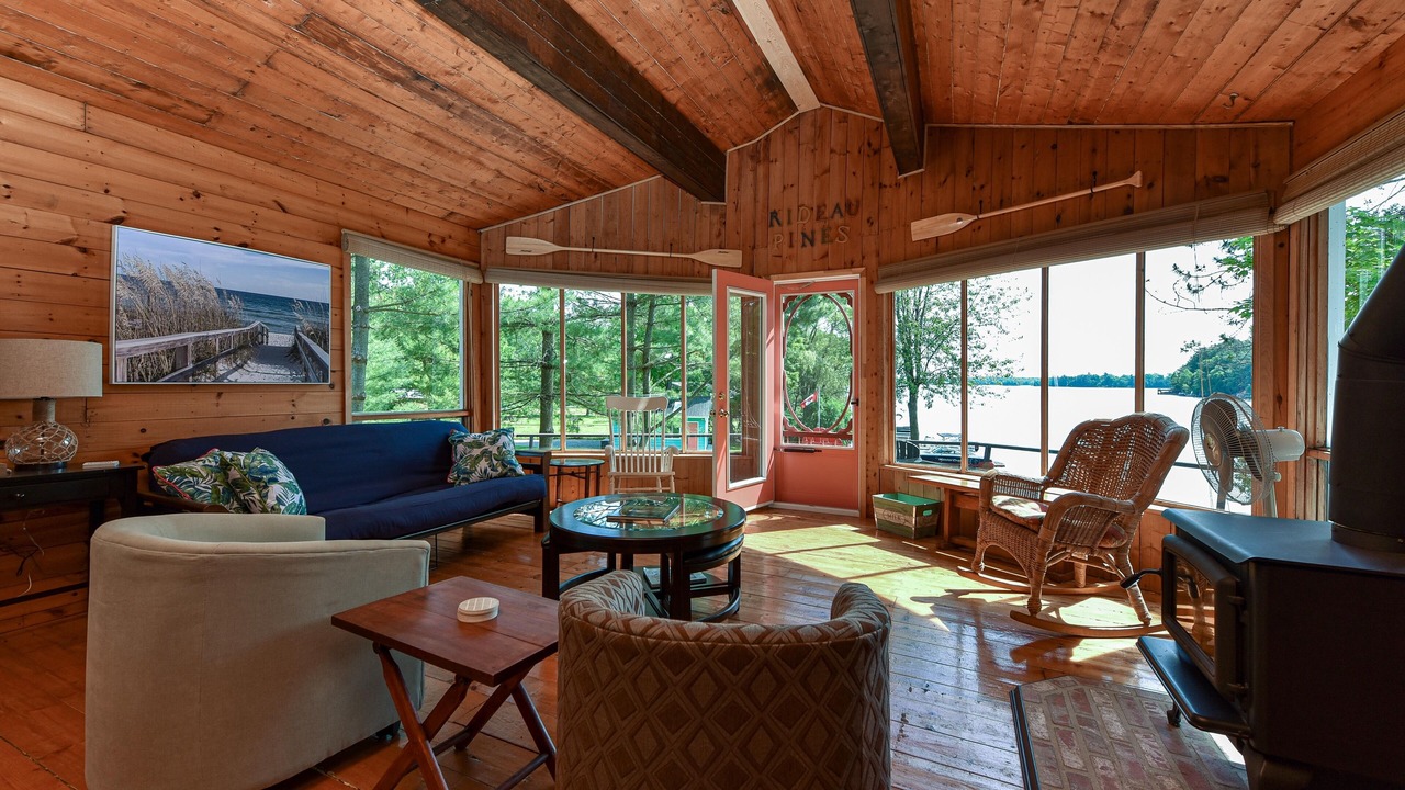 Photo of Livingroom in Portland