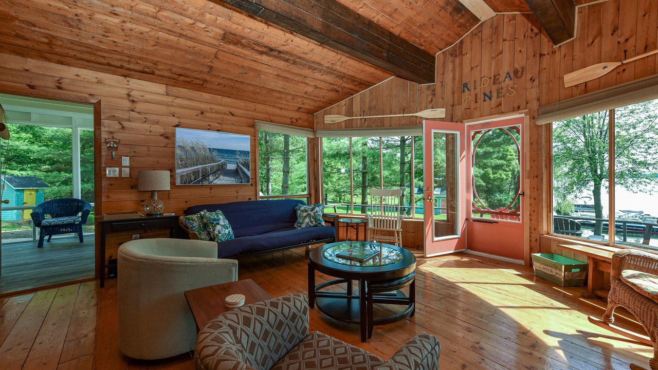 Photo of Livingroom in Portland