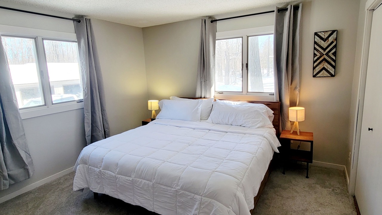 Photo of Bedroom in Center Township