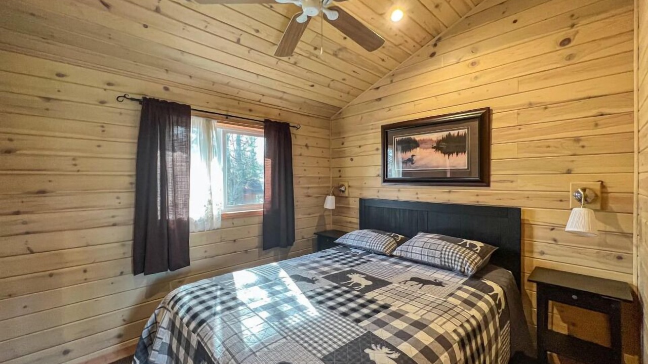 Photo of Bedroom in Magnetawan