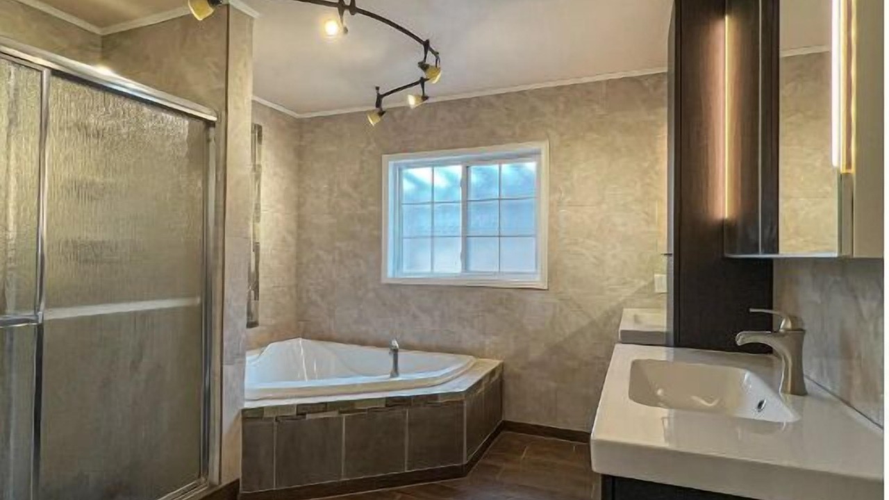 Photo of Bathroom in Magnetawan