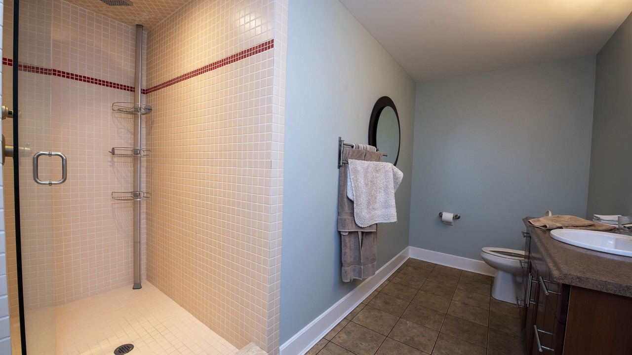 Photo of Bathroom in North Kawartha