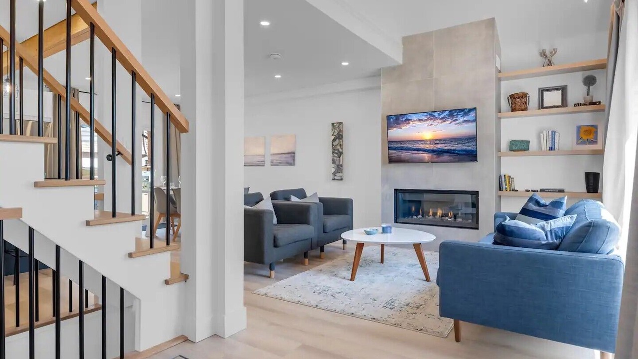 Photo of Livingroom in Port Weller