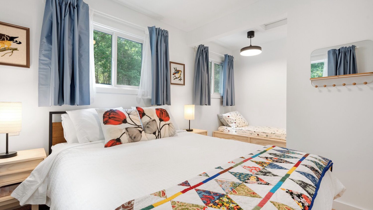 Photo of Bedroom in North Frontenac