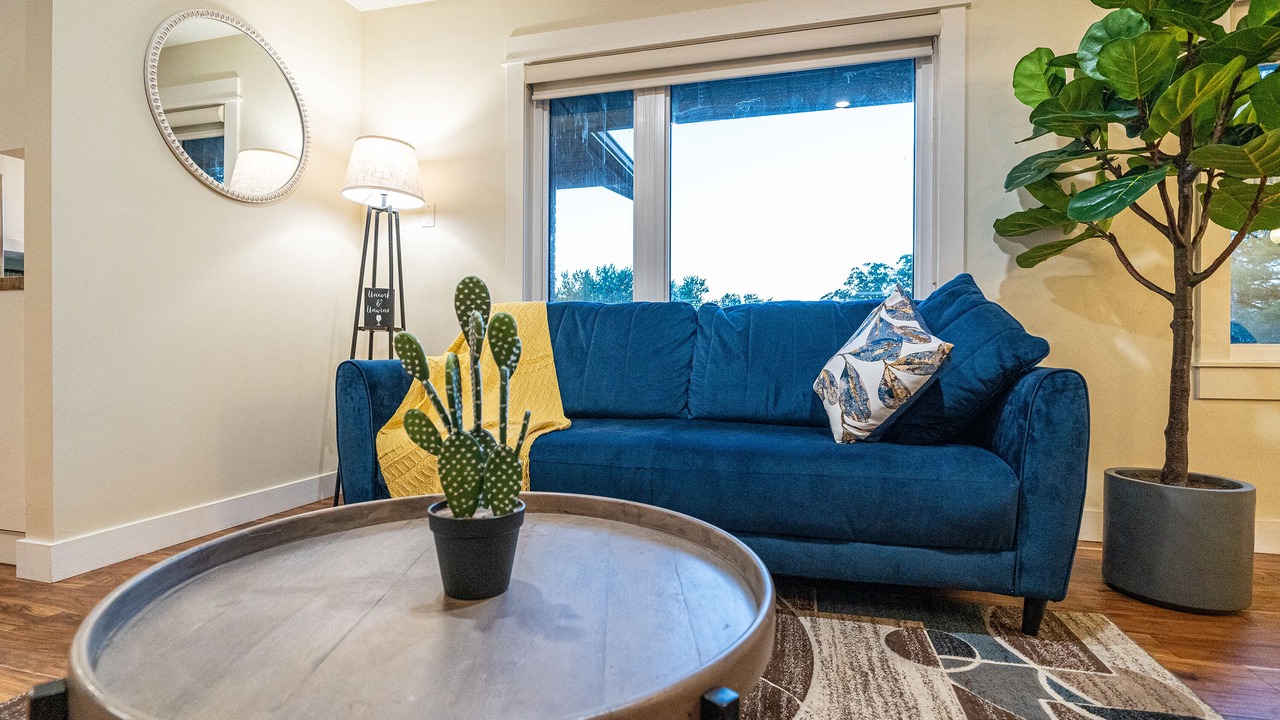 Photo of Livingroom in Scugog