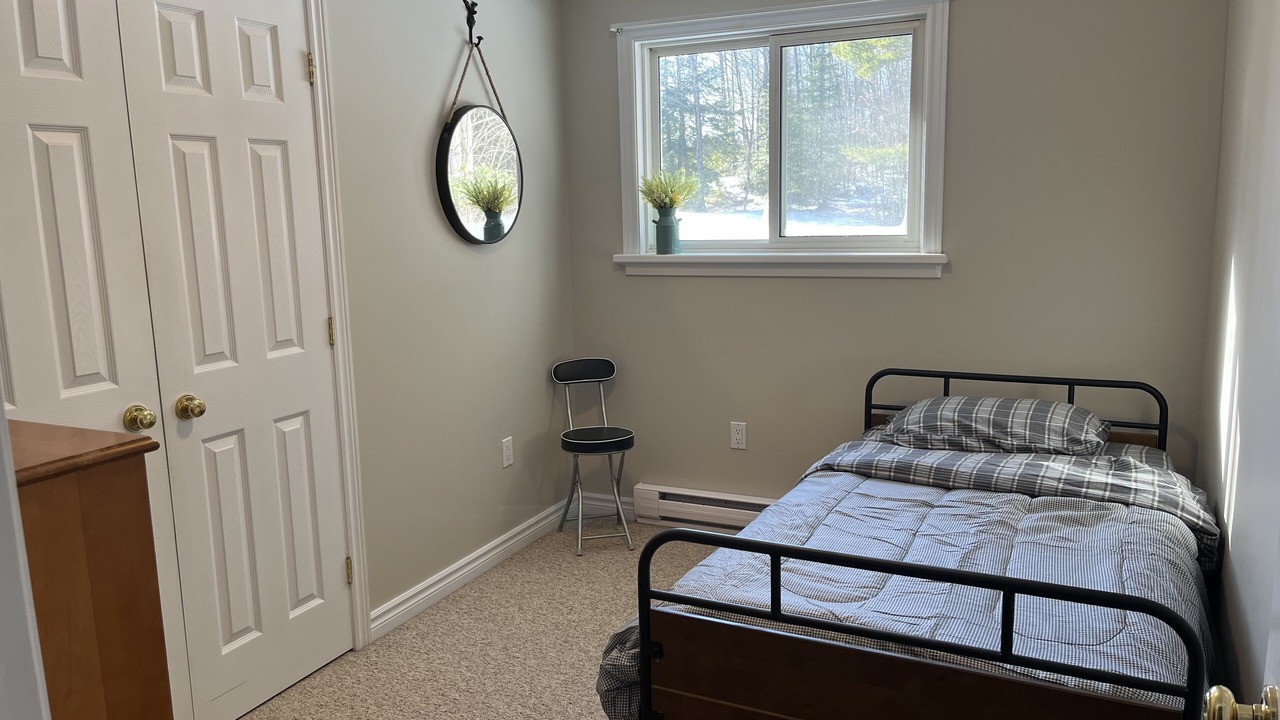 Photo of Bedroom in Lanark Highlands