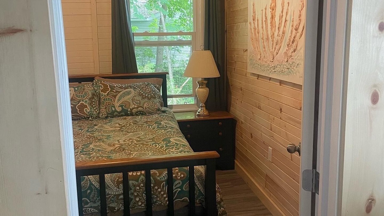 Photo of Bedroom in Innisfil