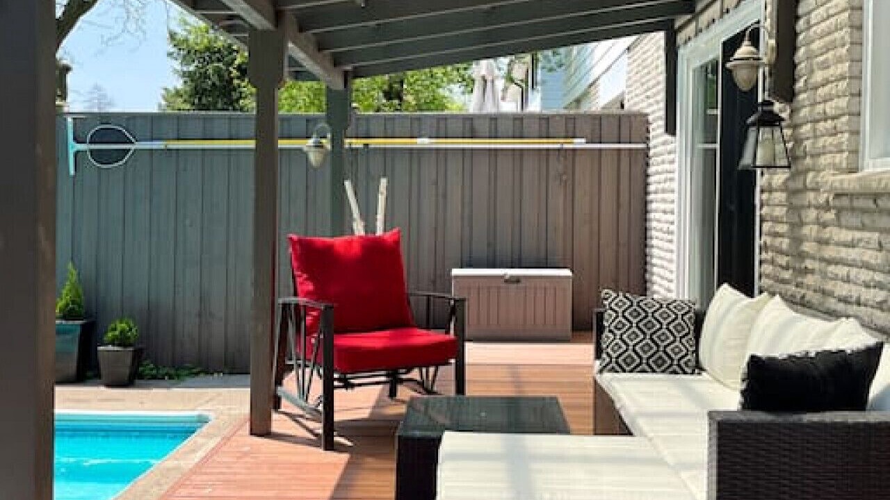 Photo of Outdoor in Clarkson-Lorne Park