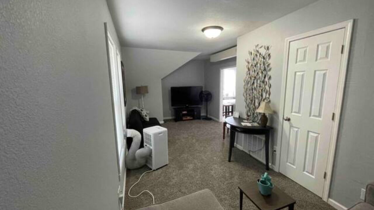 Photo of Livingroom in Anoka