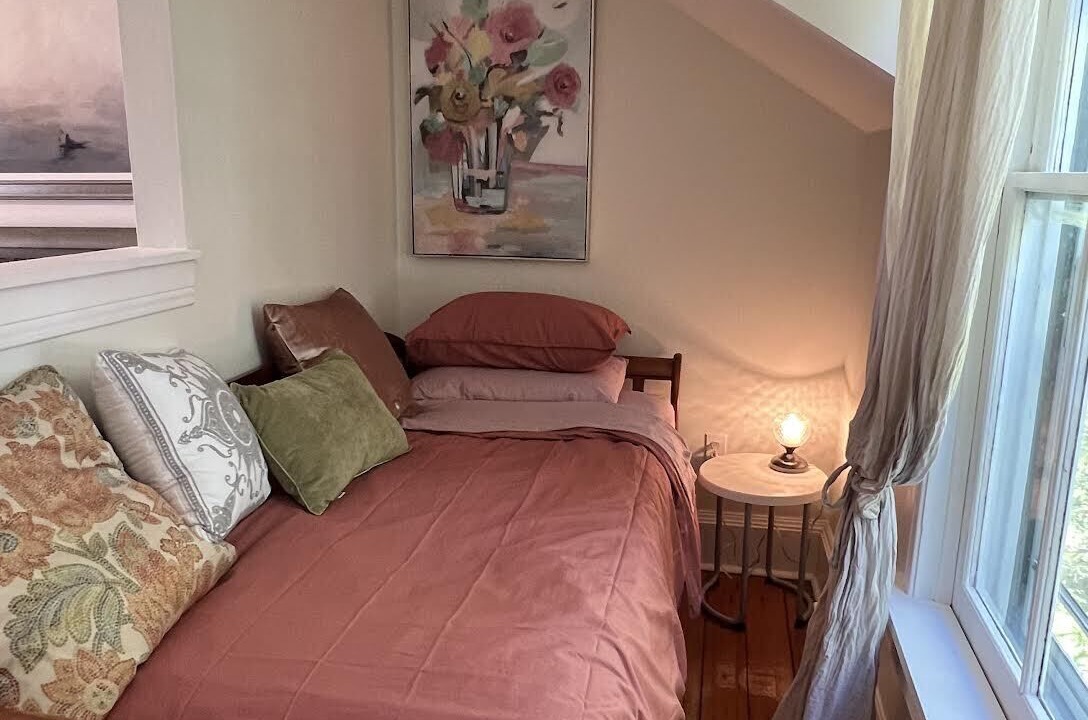 Photo of Bedroom in Cobourg