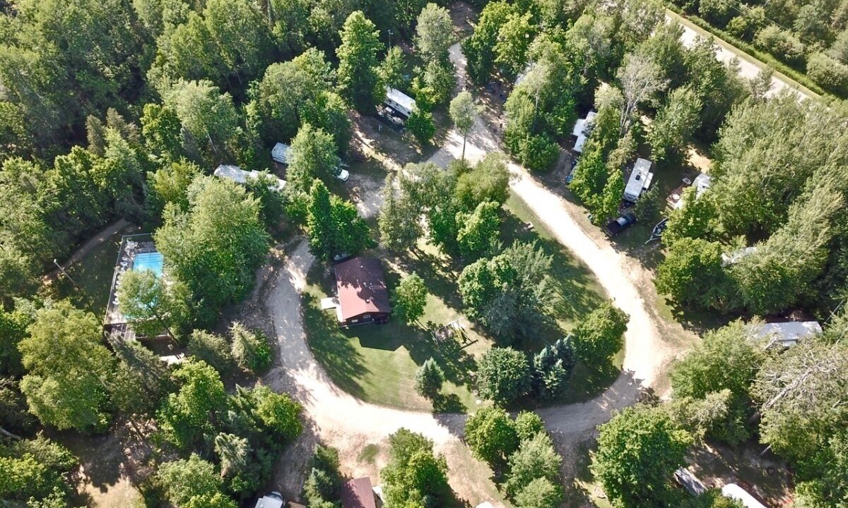 Photo of Others in Remer
