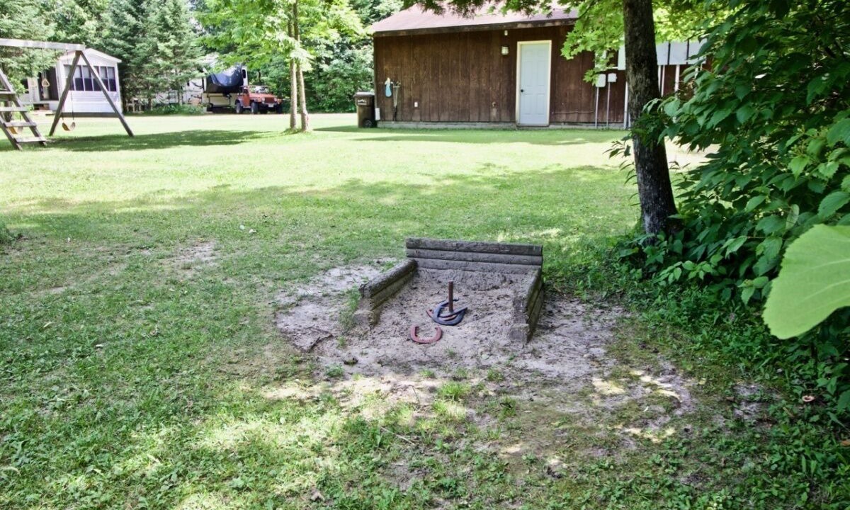Photo of Others in Remer