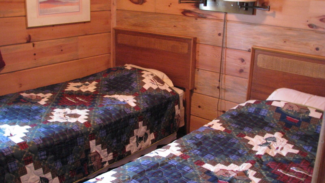 Photo of Bedroom in Federal Dam