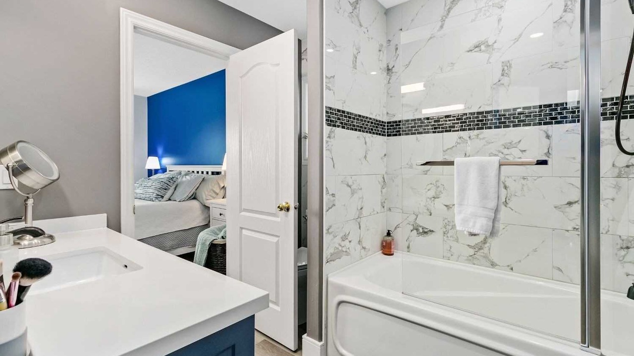 Photo of Bathroom in Courtice