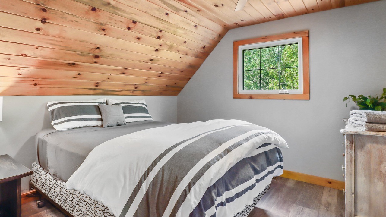 Photo of Bedroom in Brock