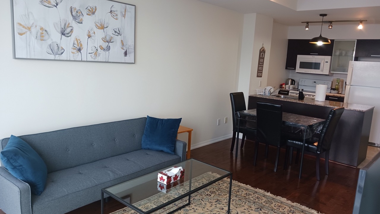 Photo of Livingroom in Bay Cloverhill