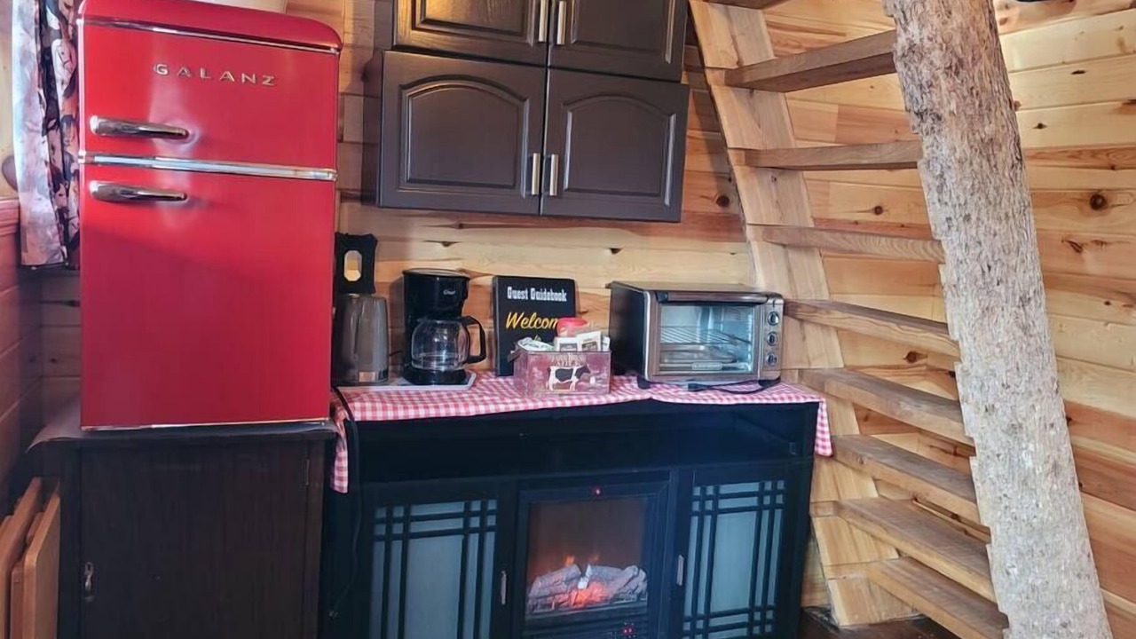 Photo of Livingroom in Kenora