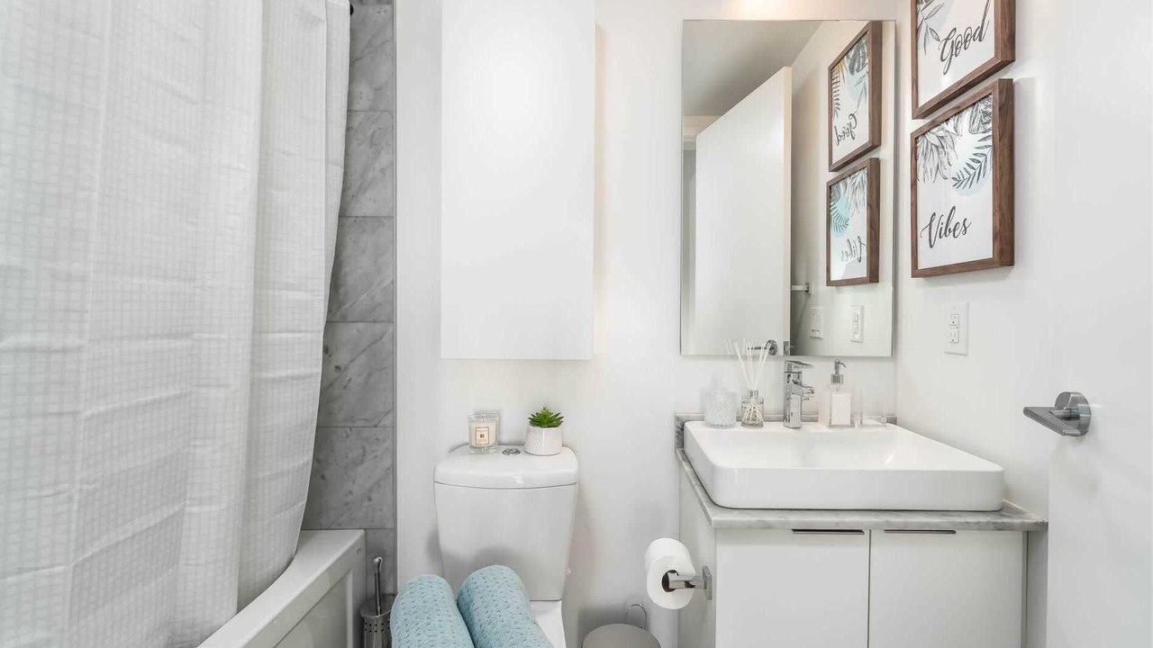 Photo of Bathroom in Toronto Entertainment District