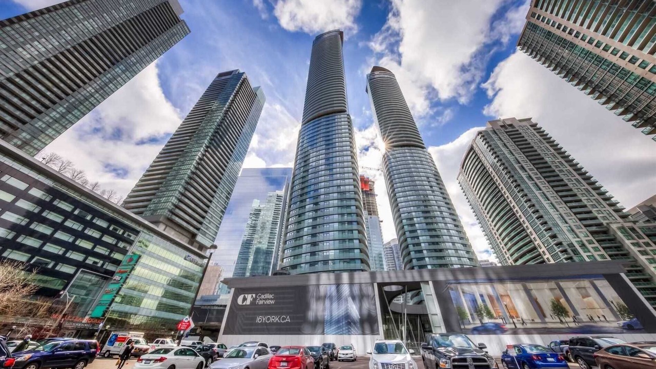 Photo of Outdoor in Toronto Entertainment District