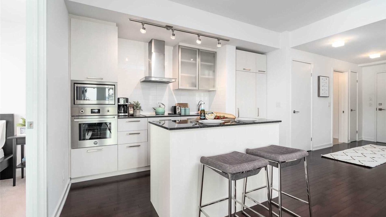 Photo of Kitchen in Toronto Entertainment District