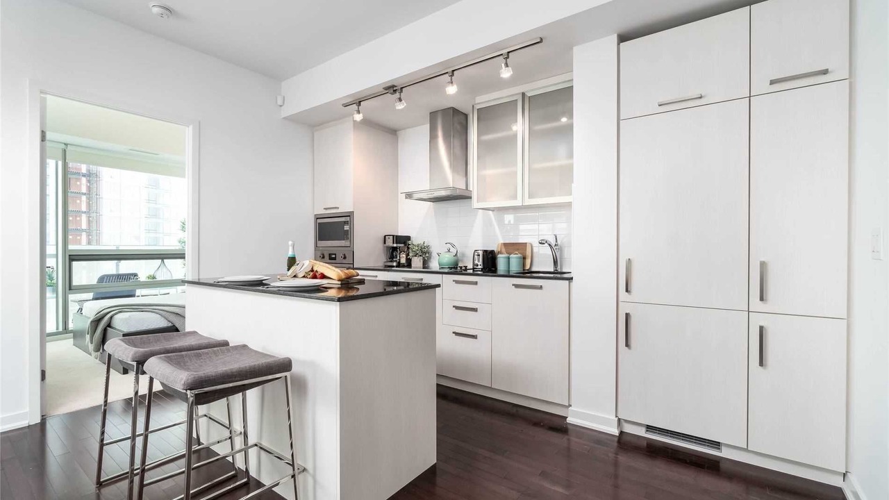 Photo of Kitchen in Toronto Entertainment District