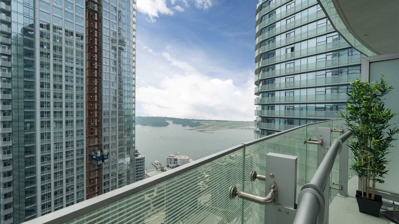 Photo of Outdoor in Toronto Entertainment District