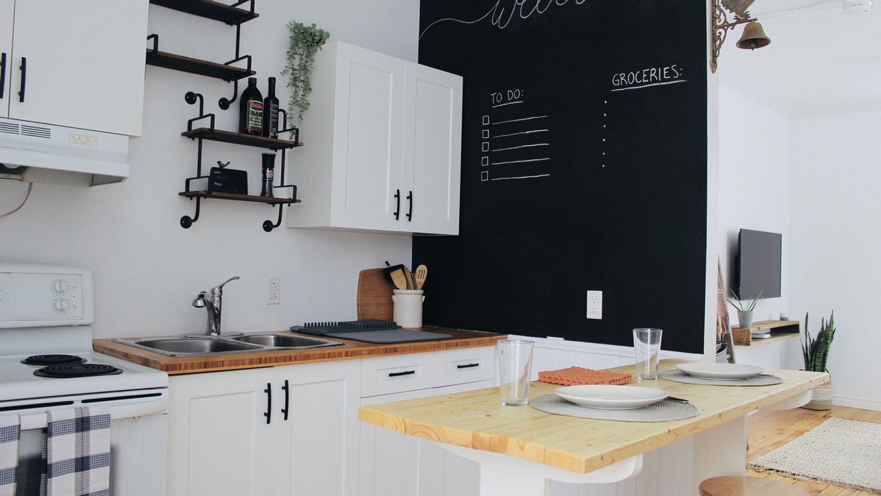 Photo of Kitchen in Port Elmsley