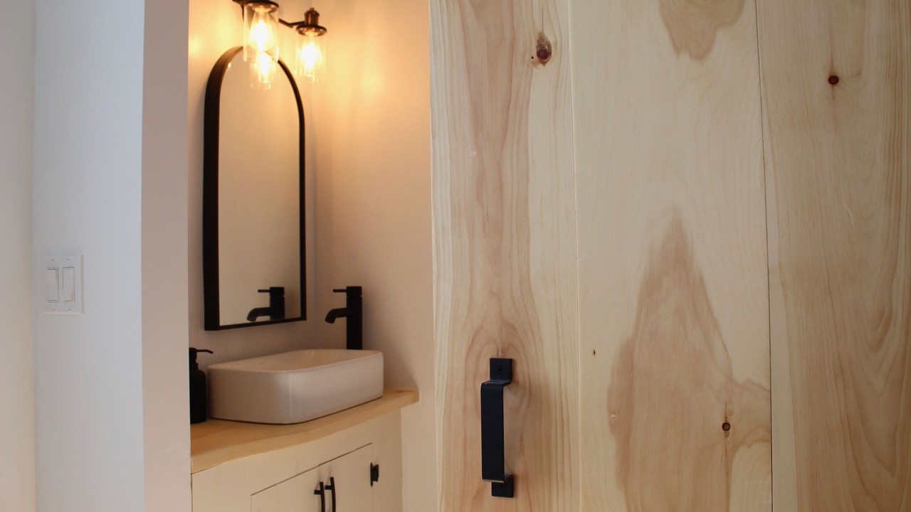 Photo of Bathroom in Port Elmsley